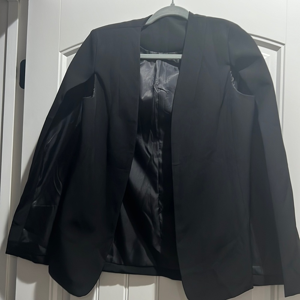 Womens Cape Blazer Split Sleeve Open Front Casual Jacket. Never worn